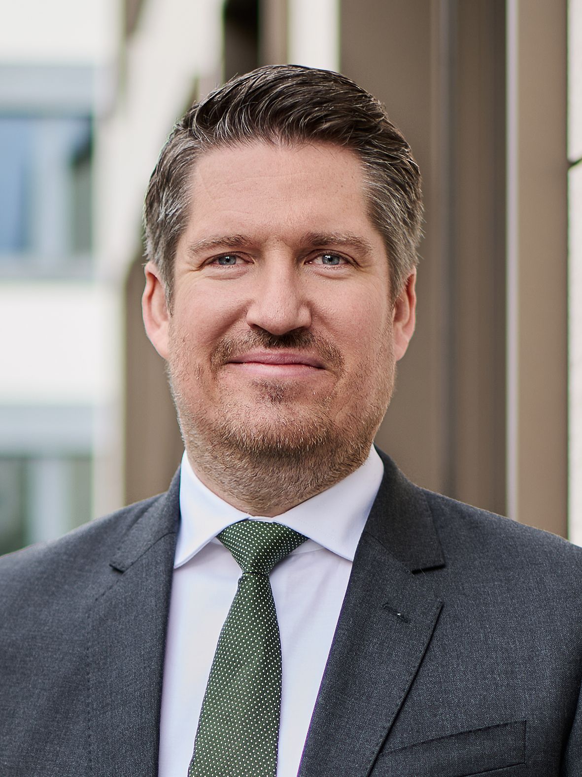 Dr. Felix Siebler